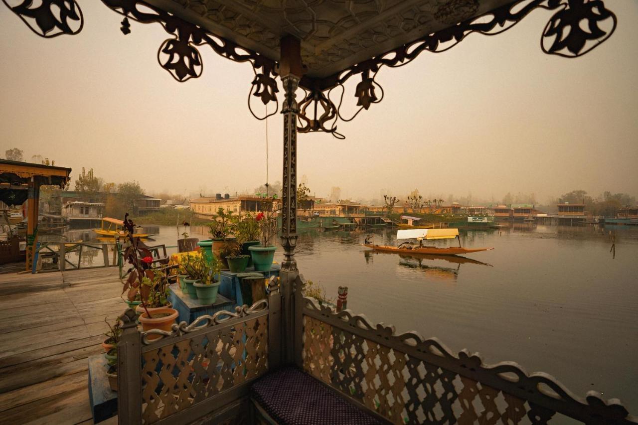 Green Heritage Group Of Houseboats Srīnagar Exterior foto